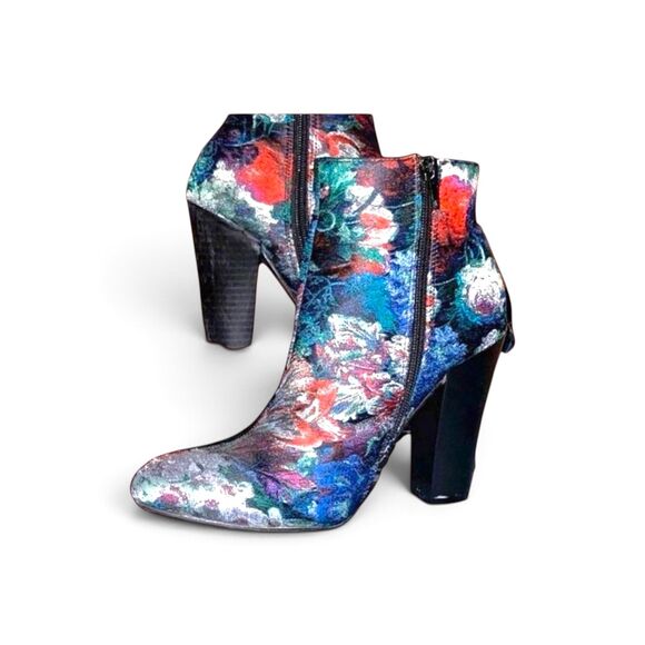 Liliana Shoes - Liliana Booties sz 7.5